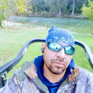 Meet your Posher, Eduardo